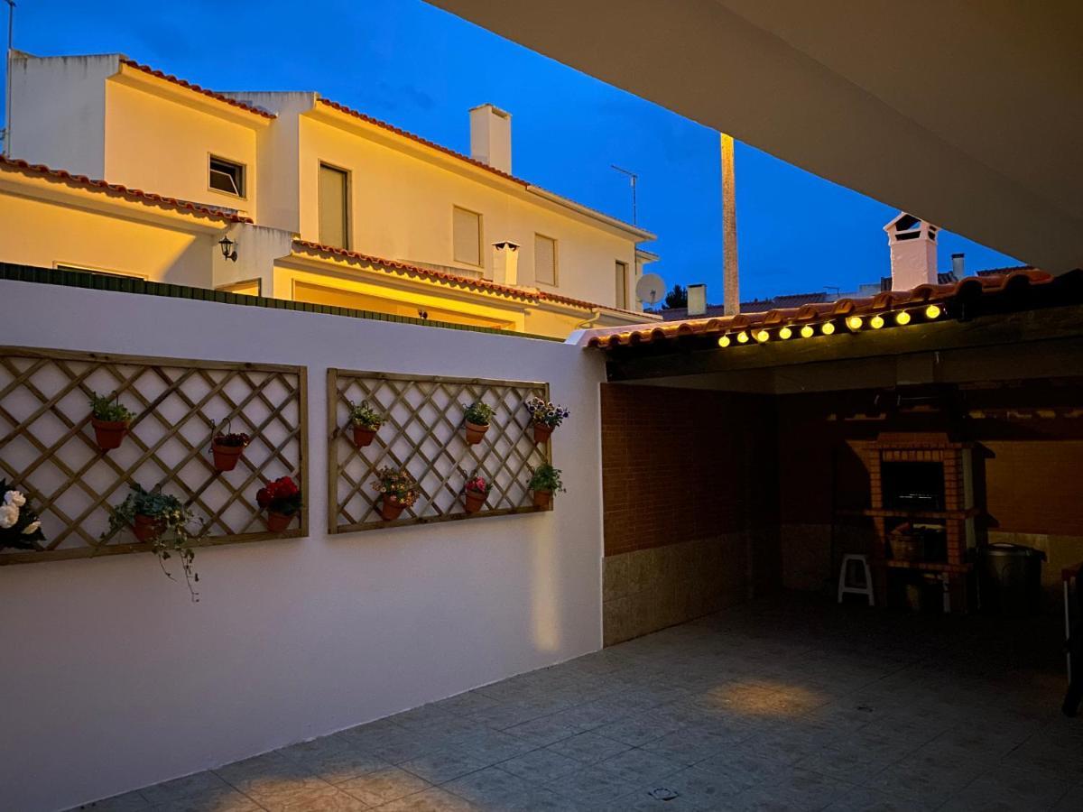 Little Place Nazare Bagian luar foto